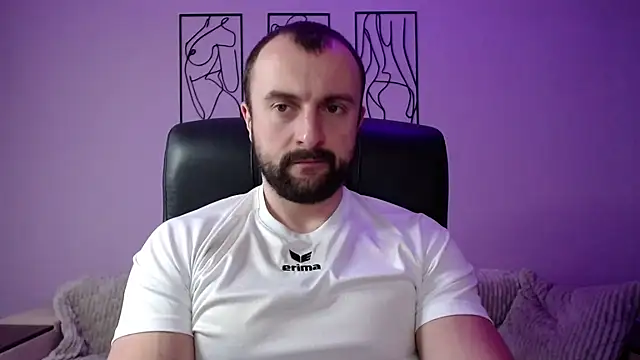 brindlefly6969 online show from January 20, 11:24 am