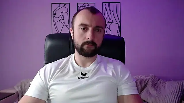 brindlefly6969 online show from January 21, 11:24 am