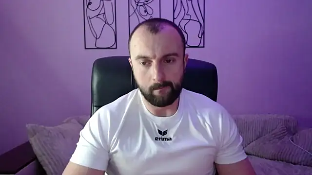 brindlefly6969 online show from January 14, 11:27 am