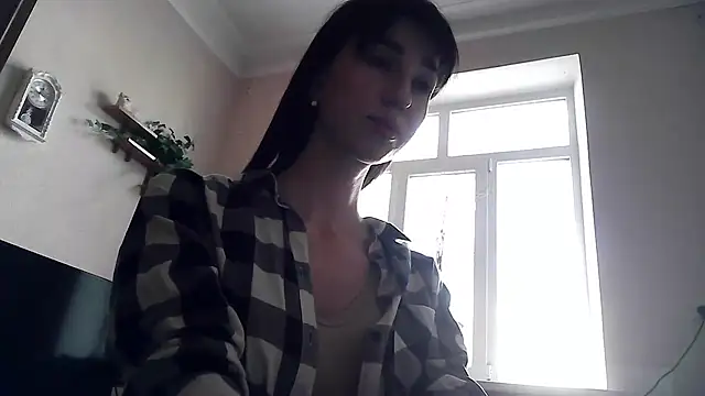 ElizaSwon online show from May 6, 3:06 pm