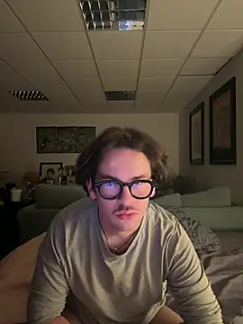 Snapshot of hardmecl chatting on January 14, 8:37 pm hardmecl online show from January 14, 8:37 pm