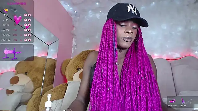 puca ebony online show from February 13, 7:21 pm