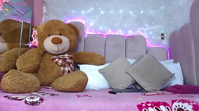 puca ebony online show from March 11, 7:47 pm