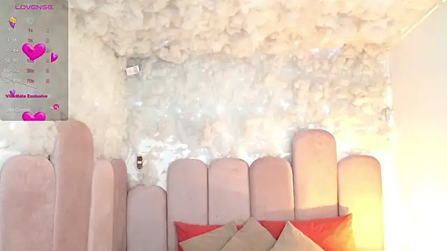 puca ebony online show from April 9, 4:45 pm