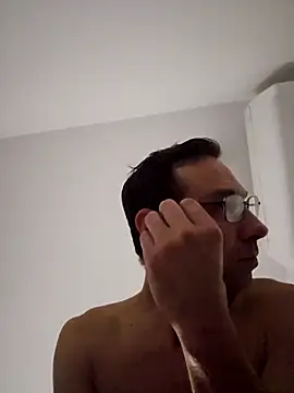 Iliketocooksquirt25 online show from October 15, 3:39 am