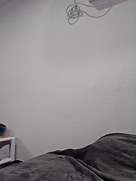 Iliketocooksquirt25 online show from October 20, 2:34 am