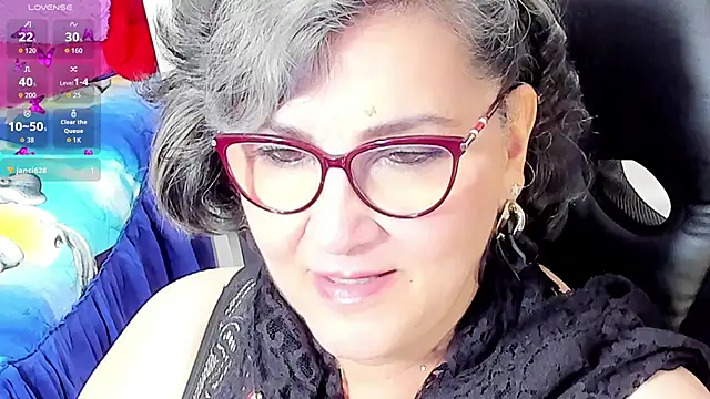 cataleya mom online show from October 3, 11:18 am