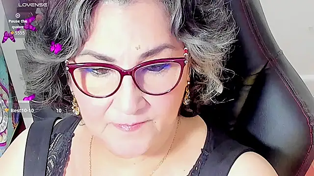 cataleya mom online show from October 13, 3:39 am