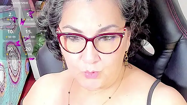 cataleya mom online show from October 21, 3:02 pm