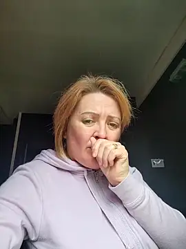 lady charlyne online show from March 25, 3:29 pm