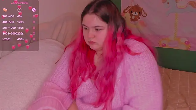 Freakcute  online show from March 5, 10:21 pm