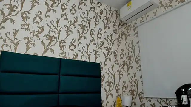 Michael magno online show from December 31, 4:46 pm