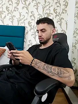 Michael magno online show from March 7, 9:01 pm