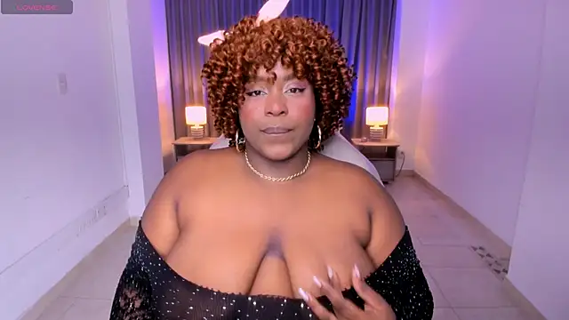 Snapshot of Rebeka_spencer chatting on January 10, 3:29 am Rebeka spencer online show from January 10, 3:29 am