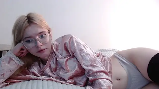 Snapshot of Sataobby chatting on January 14, 6:07 pm Sataobby online show from January 14, 6:07 pm