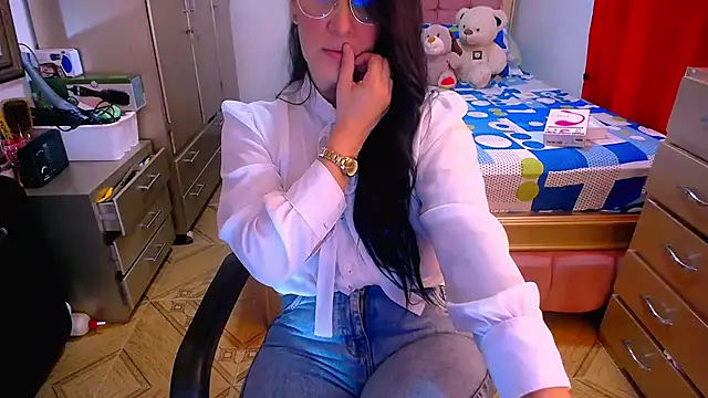 BitterMomXxx online show from February 13, 12:57 am