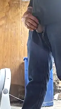 Snapshot of playtyme420691 chatting on December 8, 5:55 pm playtyme420691 online show from December 8, 5:55 pm