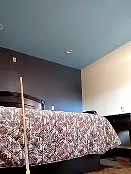 Snapshot of playtyme420691 chatting on February 25, 9:24 pm playtyme420691 online show from February 25, 9:24 pm