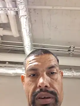 Snapshot of playtyme420691 chatting on September 15, 4:29 pm playtyme420691 online show from September 15, 4:29 pm