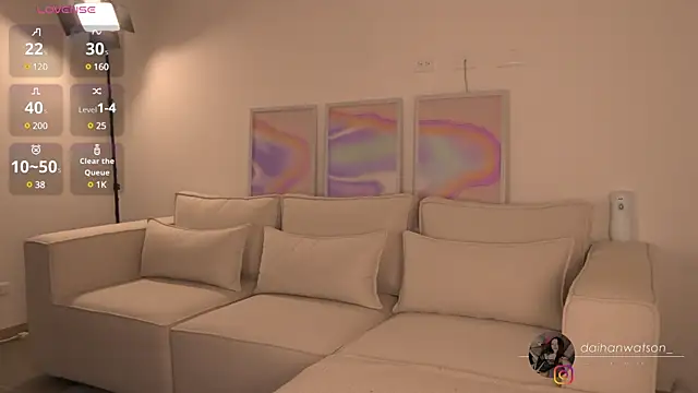 Daihanwatson  online show from January 11, 1:16 am