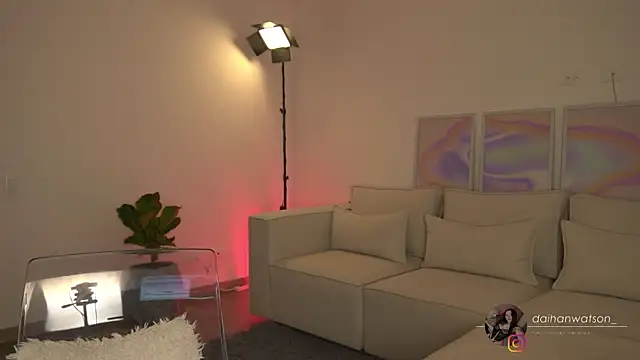 Daihanwatson  online show from March 1, 2:59 am