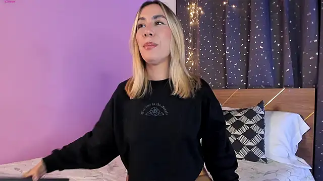 Lauren-Rosse online show from February 27, 4:20 am