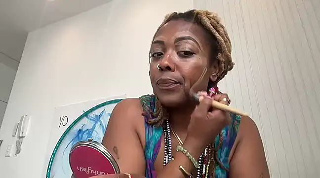 ChocolateCakeQueen online show from February 25, 6:20 pm