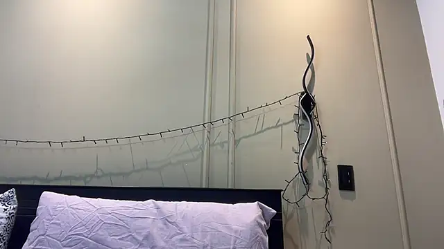 ChocolateCakeQueen online show from March 12, 3:24 am