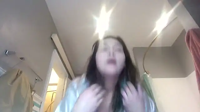 Snapshot of kaytasticcg chatting on April 1, 11:46 pm kaytasticcg online show from April 1, 11:46 pm