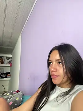 hannahb-e online show from January 23, 4:15 pm