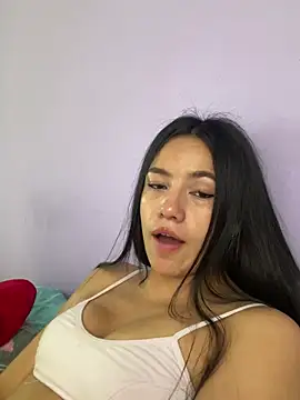 hannahb-e online show from January 25, 9:46 pm