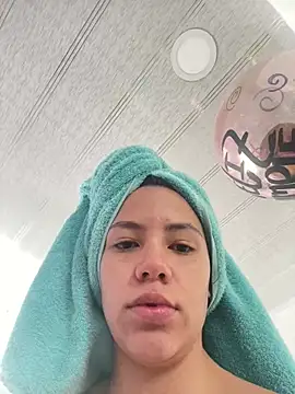 hannahb-e online show from February 1, 1:41 pm