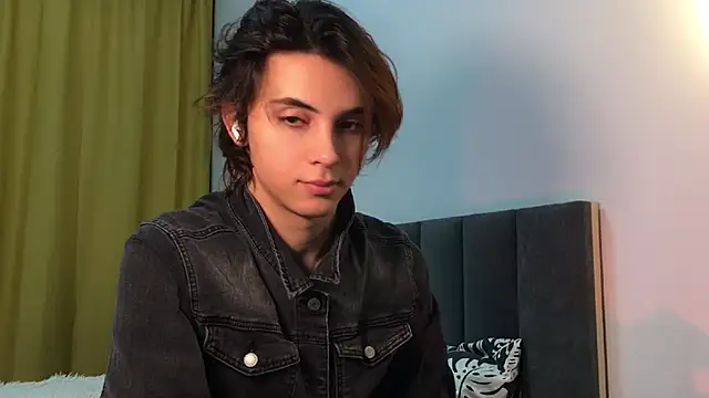 Snapshot of k0sta_ chatting on January 17, 10:23 pm k0sta  online show from January 17, 10:23 pm