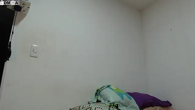 AlinaWoolf  online show from November 23, 3:06 am