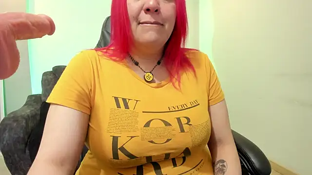 Sammy owens  online show from March 25, 12:22 pm