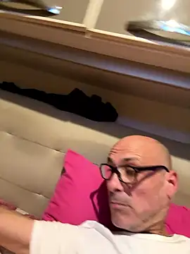 gigetto1977 online show from January 6, 3:05 pm