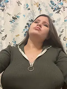 Snapshot of Angel__lika chatting on February 9, 10:00 pm Angel  lika online show from February 9, 10:00 pm