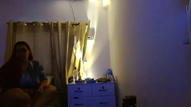 Snapshot of Isabella_Du chatting on June 14, 10:56 pm Isabella Du online show from June 14, 10:56 pm
