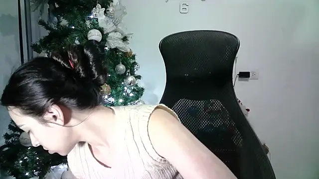 Snapshot of aineangeel chatting on February 4, 12:08 am aineangeel online show from February 4, 12:08 am