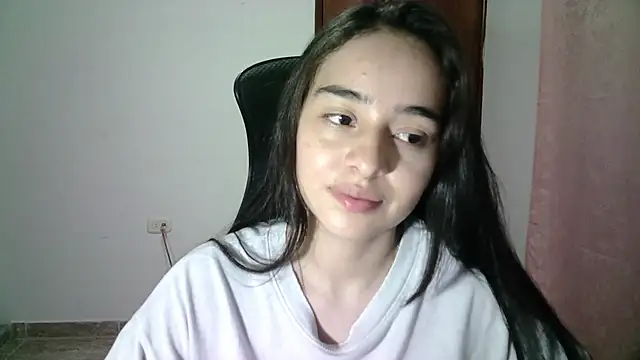 Snapshot of aineangeel chatting on October 28, 1:09 am aineangeel online show from October 28, 1:09 am