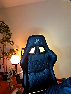 SrLuis18 online show from January 18, 5:52 am