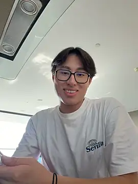 Snapshot of SrLuis18 chatting on January 31, 8:29 pm SrLuis18 online show from January 31, 8:29 pm