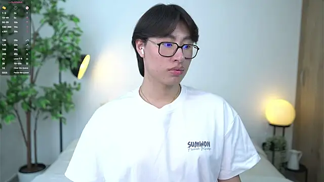 SrLuis18 online show from March 25, 7:20 pm