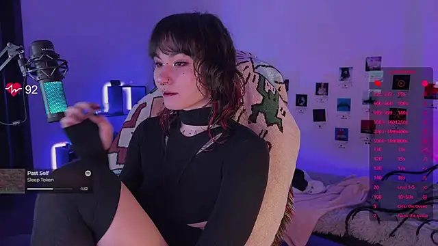 deadlysweet online show from November 4, 12:21 am