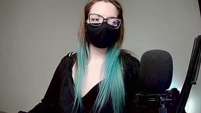 Snapshot of amber_candyfloss chatting on February 21, 2:39 am amber candyfloss online show from February 21, 2:39 am