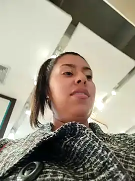 Emily Wane online show from December 10, 6:06 pm