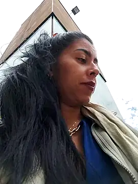 Emily Wane online show from October 29, 5:04 pm