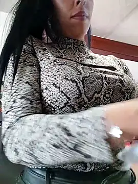 Emily Wane online show from November 2, 6:43 pm