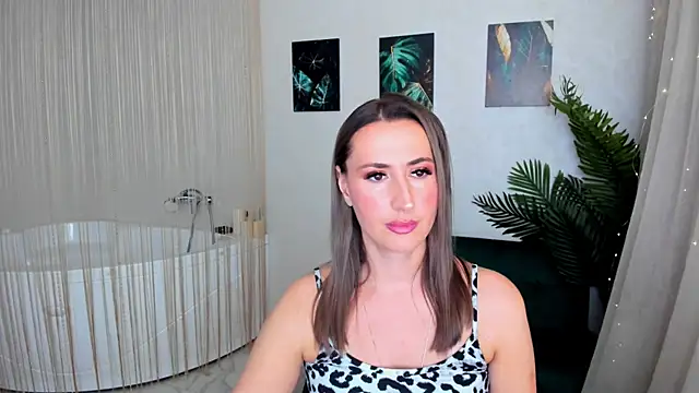 PassionGlow online show from September 28, 7:30 pm