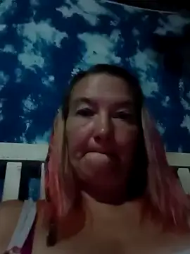 Snapshot of GingerKtm21 chatting on February 2, 5:59 pm GingerKtm21 online show from February 2, 5:59 pm